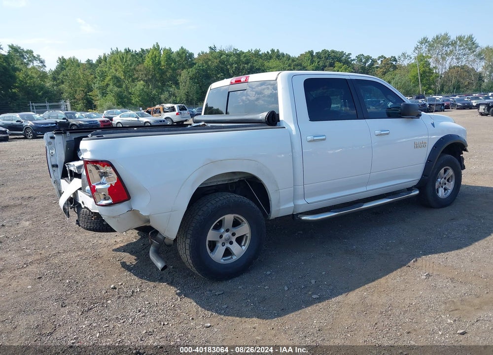 2013 RAM 1500 SLT VIN: 1C6RR7LG1DS713912