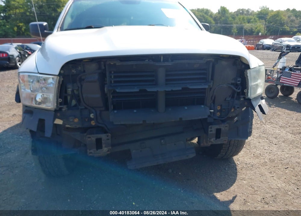 2013 RAM 1500 SLT VIN: 1C6RR7LG1DS713912