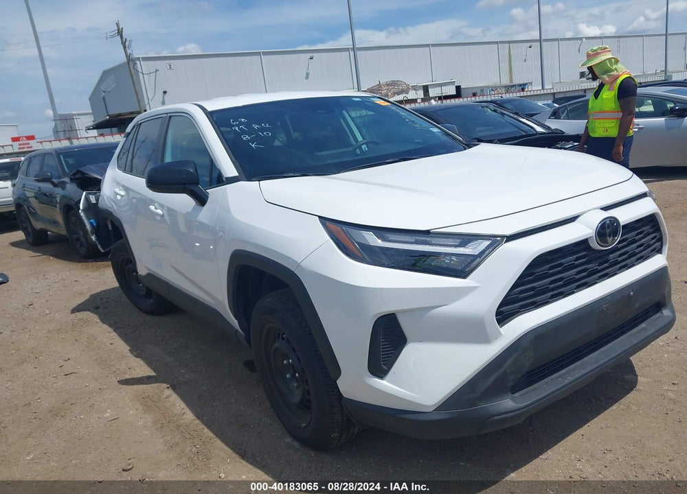 2024 TOYOTA RAV4 LE VIN: 2T3F1RFV0RC428045