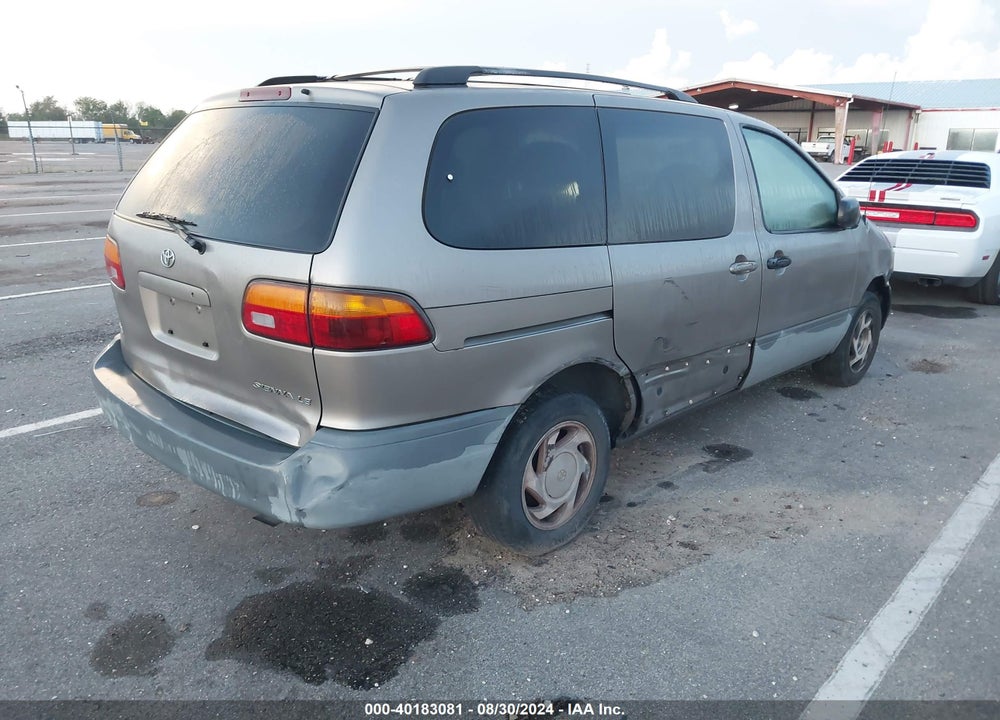 1998 TOYOTA SIENNA VIN: 4T3ZF13C5WU023912