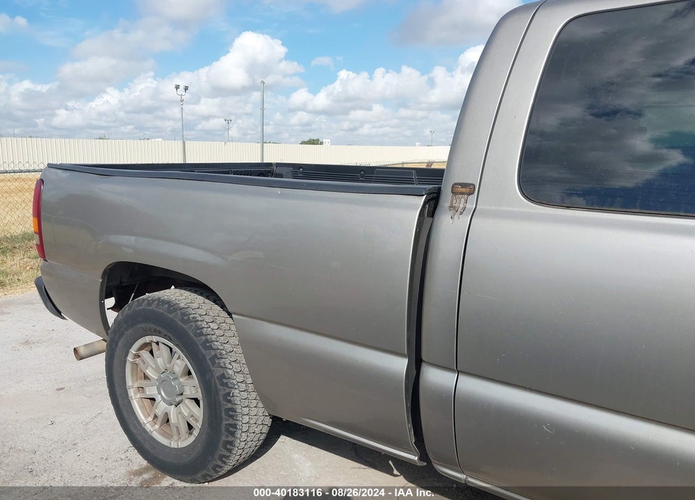 2001 CHEVROLET SILVERADO 1500 VIN: 1GCEC19V91Z267569