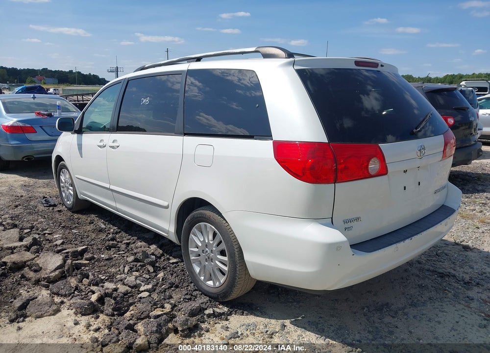 2009 TOYOTA SIENNA XLE VIN: 5TDZK22C59S227599