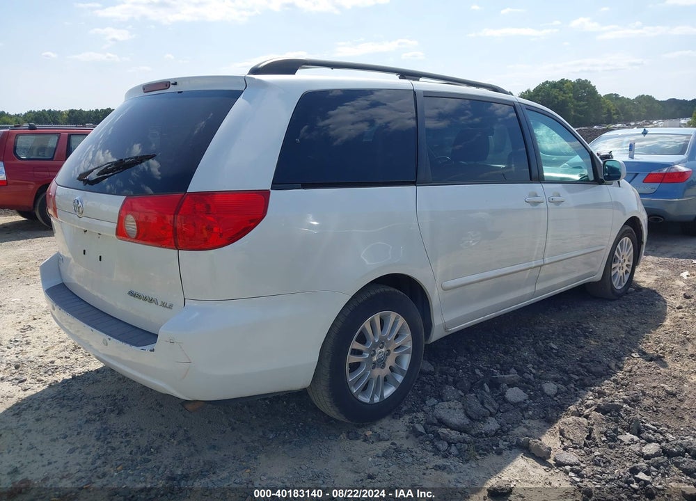 2009 TOYOTA SIENNA XLE VIN: 5TDZK22C59S227599