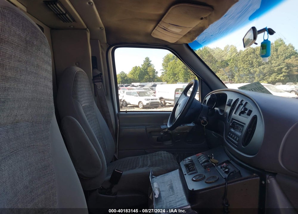 2002 FORD E-450 CUTAWAY STANDARD VIN: 1FDXE45F12HA44819