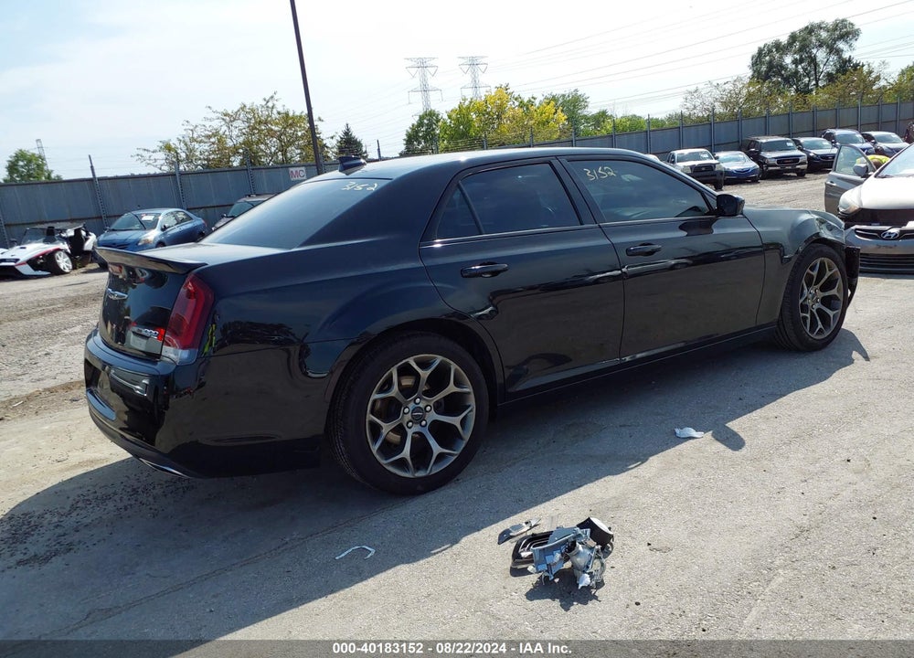 2018 CHRYSLER 300 TOURING VIN: 2C3CCAAG2JH308651