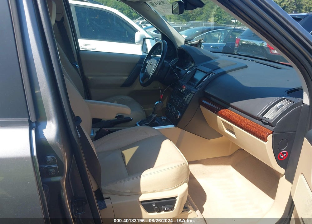 2008 LAND ROVER LR2 HSE VIN: SALFT24N48H087989