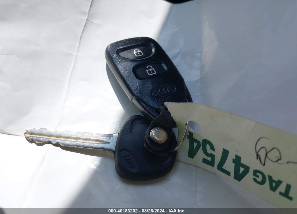 2010 KIA SOUL VIN: KNDJT2A27A7174938