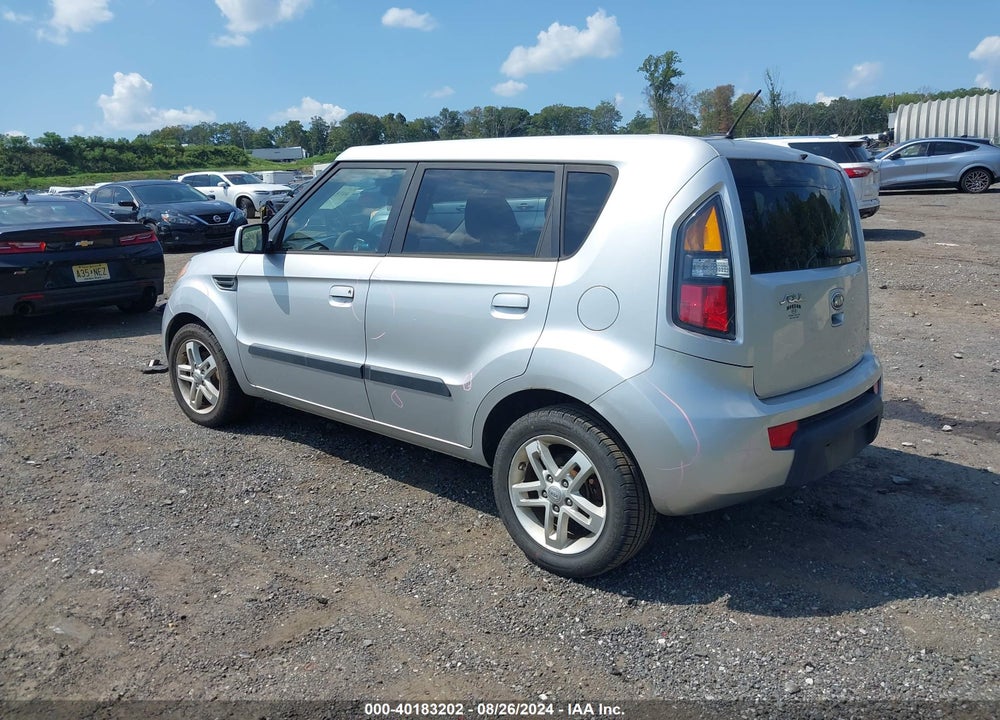 2010 KIA SOUL VIN: KNDJT2A27A7174938