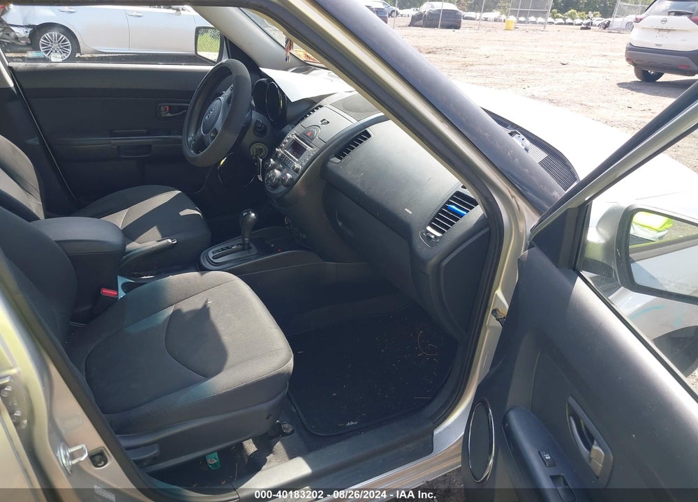 2010 KIA SOUL VIN: KNDJT2A27A7174938