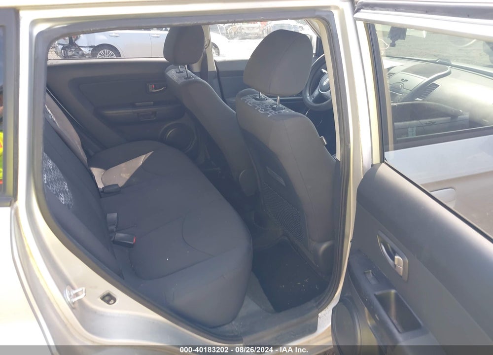 2010 KIA SOUL VIN: KNDJT2A27A7174938