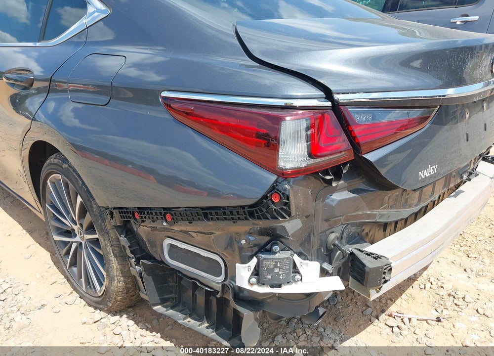 2022 LEXUS ES 350 VIN: 58ADZ1B1XNU120363
