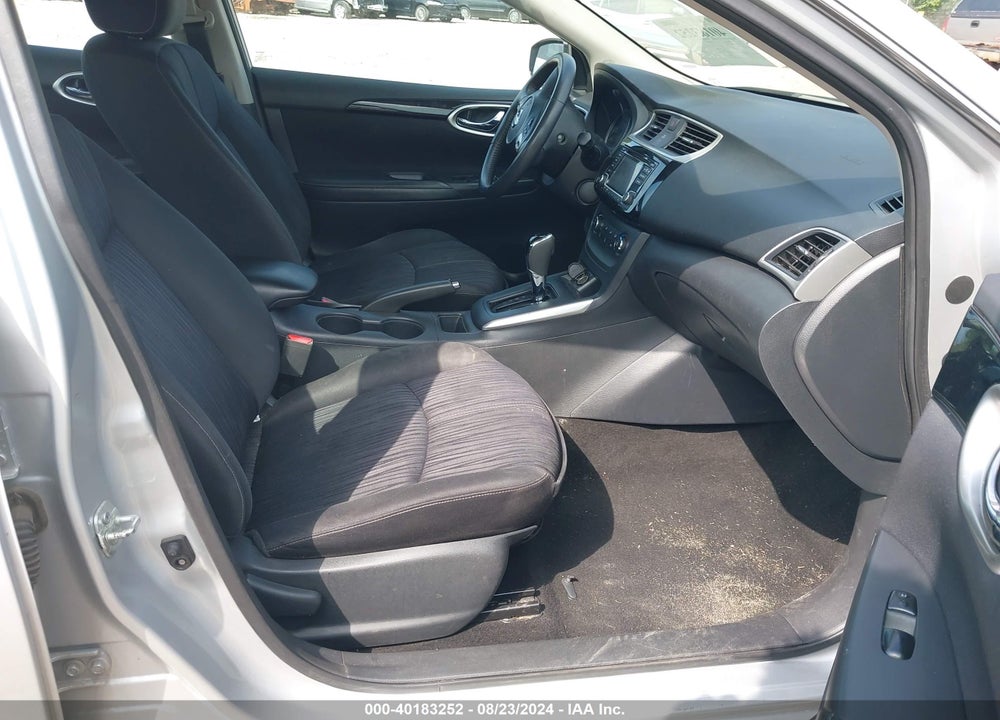 2017 NISSAN SENTRA SV VIN: 3N1AB7APXHY261840