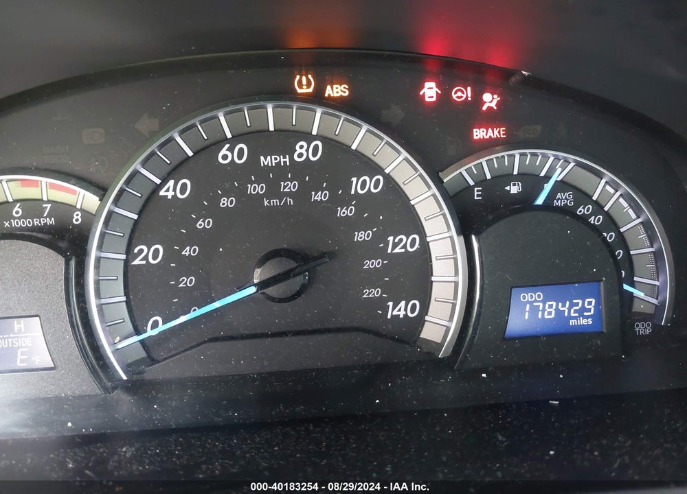 2014 TOYOTA CAMRY SE VIN: 4T1BF1FK8EU374888