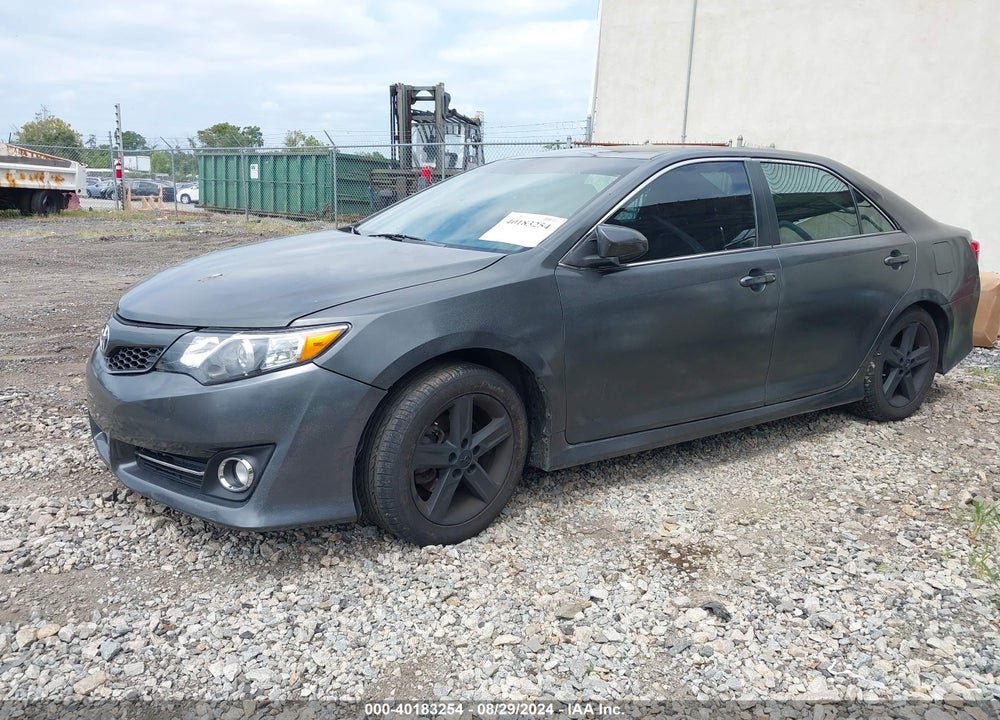 2014 TOYOTA CAMRY SE VIN: 4T1BF1FK8EU374888