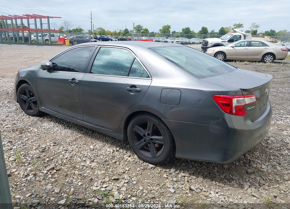 2014 TOYOTA CAMRY SE VIN: 4T1BF1FK8EU374888