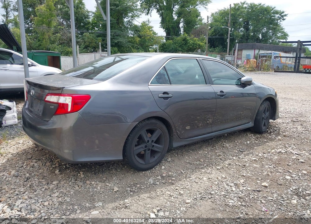 2014 TOYOTA CAMRY SE VIN: 4T1BF1FK8EU374888