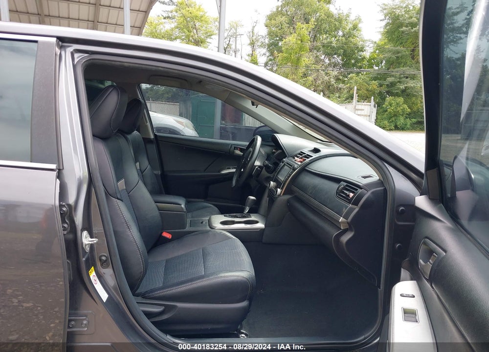 2014 TOYOTA CAMRY SE VIN: 4T1BF1FK8EU374888