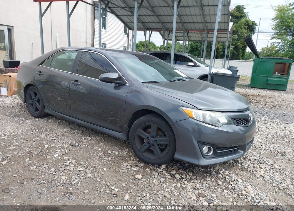 2014 TOYOTA CAMRY SE VIN: 4T1BF1FK8EU374888