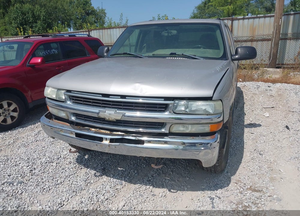 2004 CHEVROLET TAHOE LS VIN: 1GNEK13Z34J208767