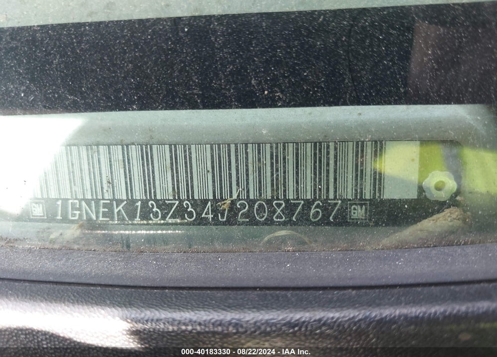 2004 CHEVROLET TAHOE LS VIN: 1GNEK13Z34J208767