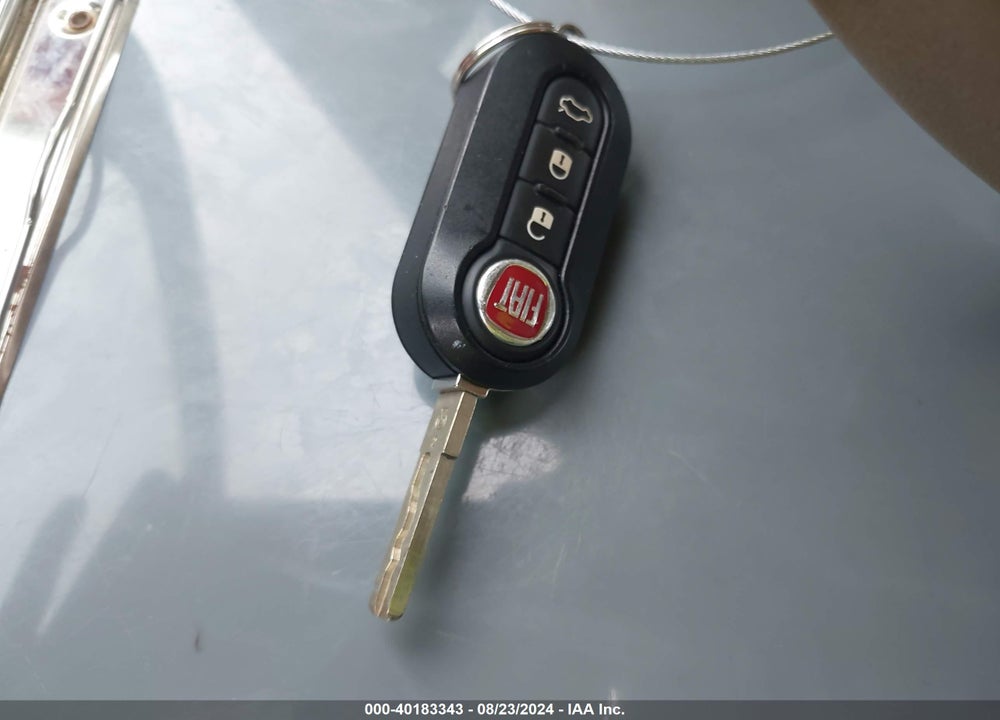 2015 FIAT 500 POP VIN: 3C3CFFAR6FT500157