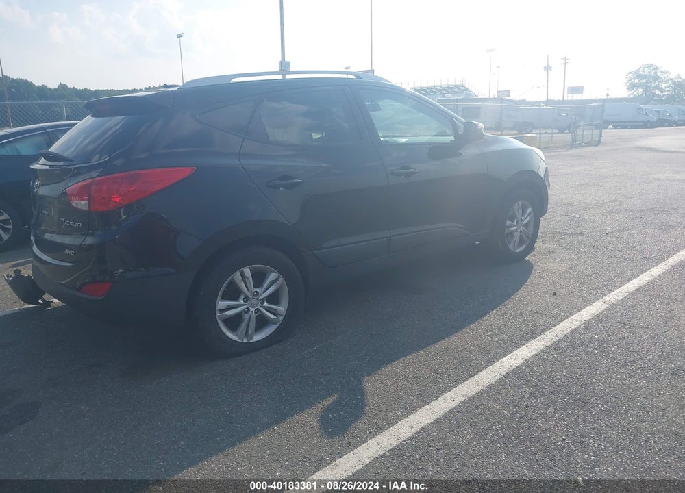2013 HYUNDAI TUCSON GLS VIN: KM8JUCAC4DU739997