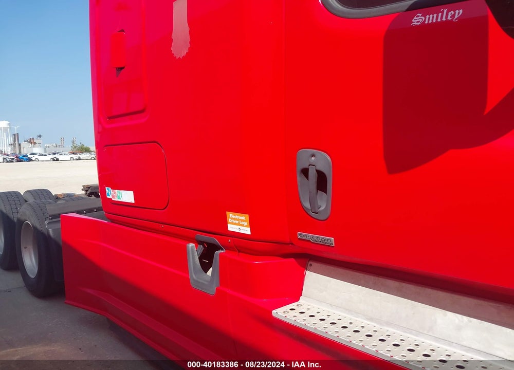 2016 FREIGHTLINER CASCADIA 125 VIN: 3AKJGLD55GSGR3440