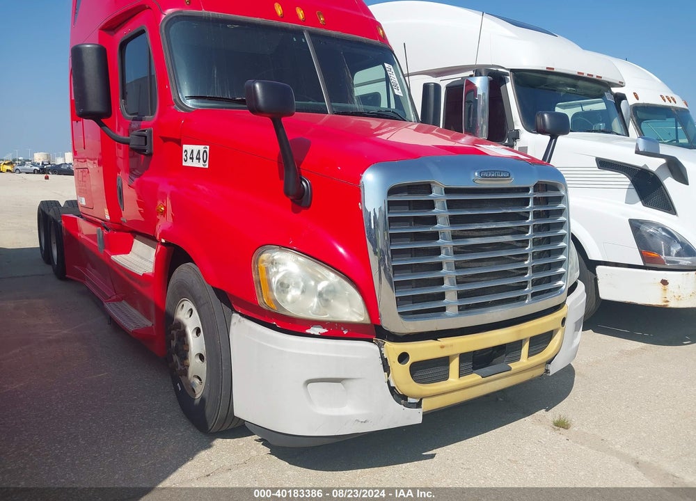2016 FREIGHTLINER CASCADIA 125 VIN: 3AKJGLD55GSGR3440