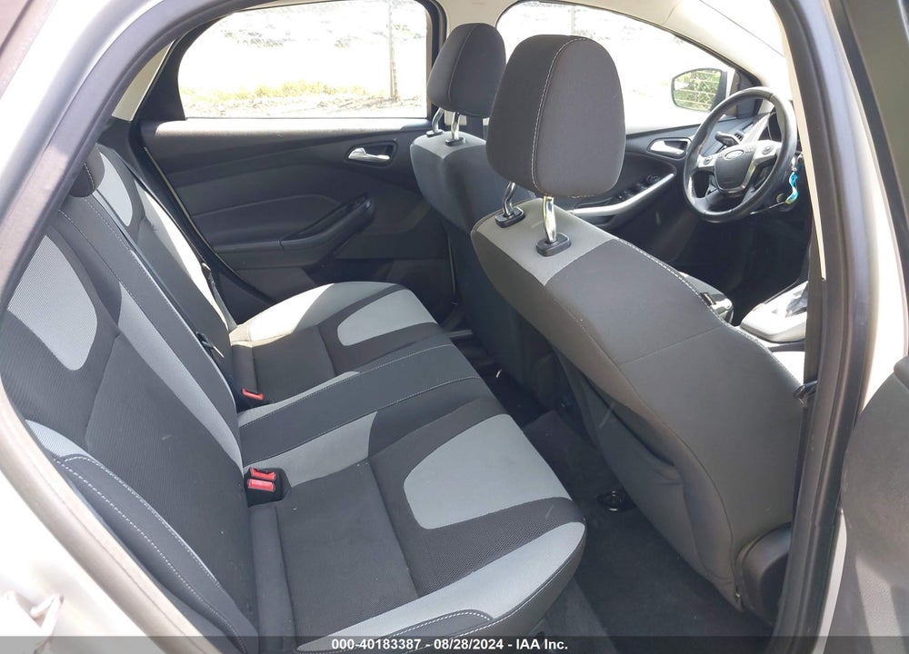 2012 FORD FOCUS SE VIN: 1FAHP3F28CL225851