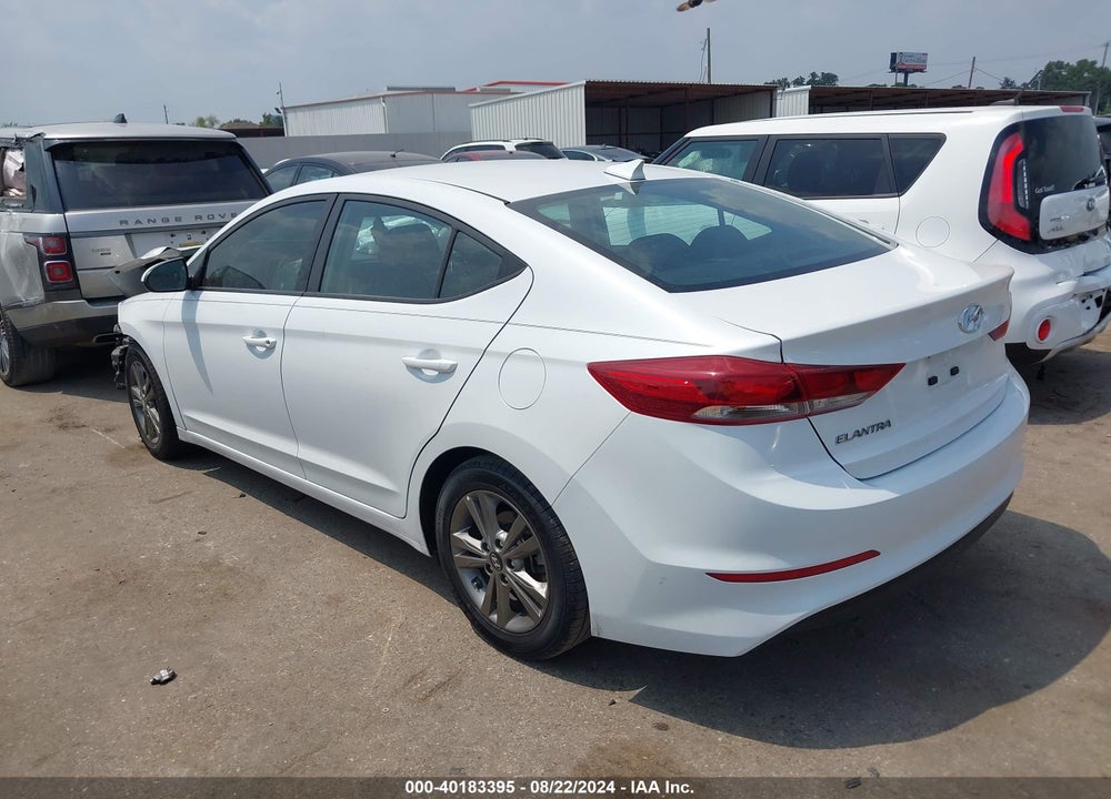 2018 HYUNDAI ELANTRA SEL VIN: 5NPD84LF0JH322224