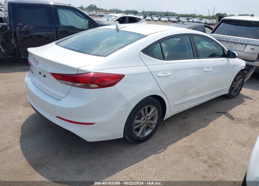 2018 HYUNDAI ELANTRA SEL VIN: 5NPD84LF0JH322224