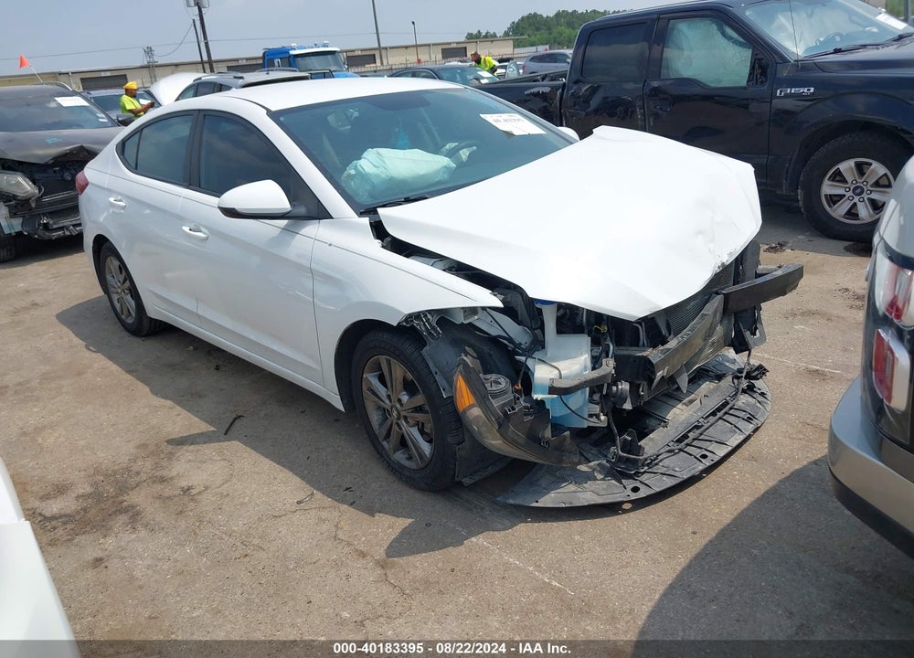 2018 HYUNDAI ELANTRA SEL VIN: 5NPD84LF0JH322224