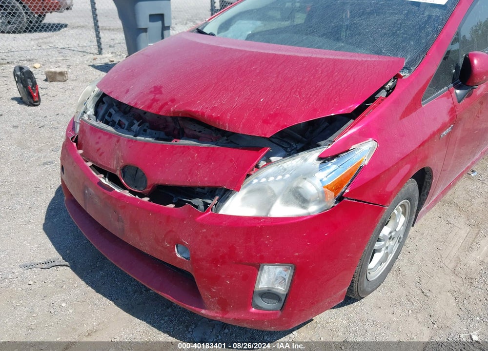 2011 TOYOTA PRIUS TWO VIN: JTDKN3DU7B0321271