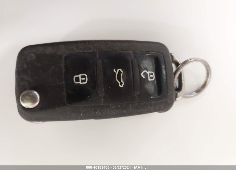 2012 VOLKSWAGEN PASSAT 2.5L SE VIN: 1VWBP7A34CC081865