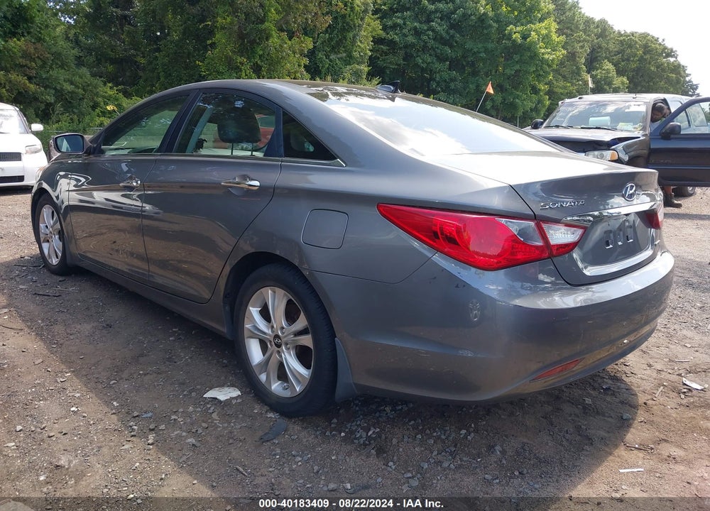 2013 HYUNDAI SONATA LIMITED VIN: 5NPEC4AC9DH623235