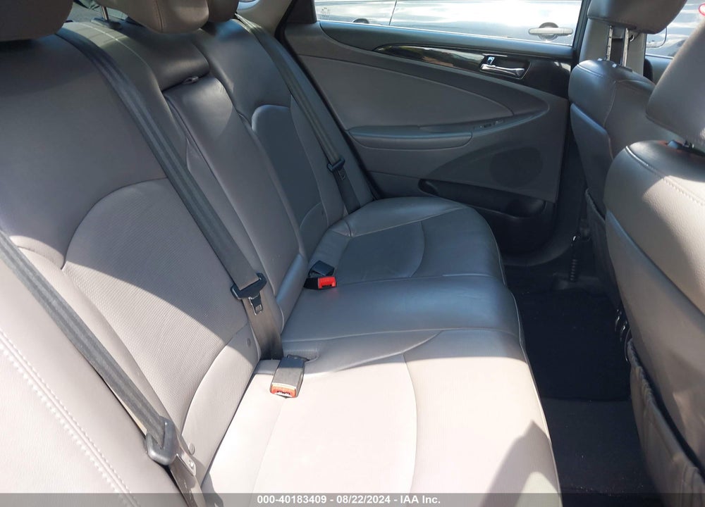 2013 HYUNDAI SONATA LIMITED VIN: 5NPEC4AC9DH623235