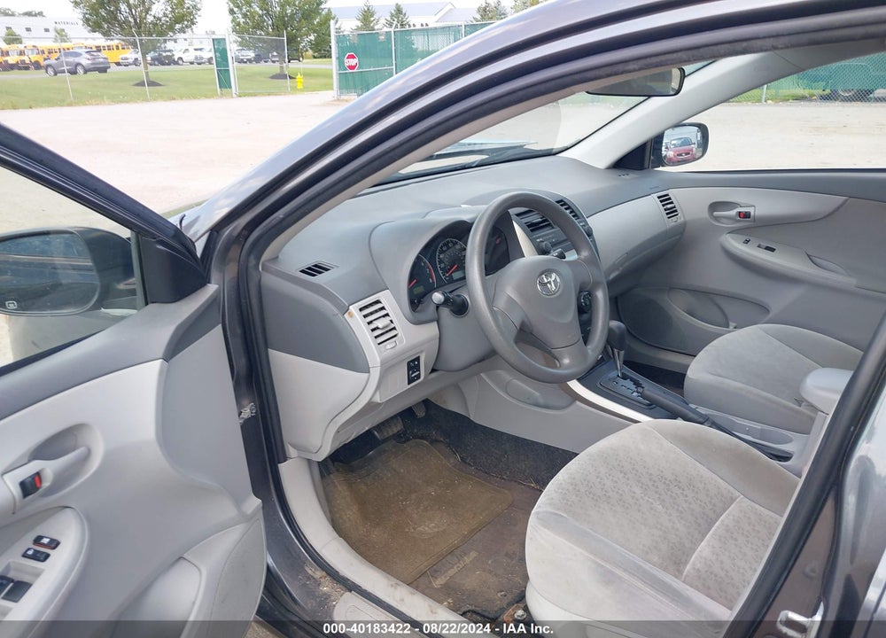 2009 TOYOTA COROLLA LE VIN: JTDBL40E69J028198