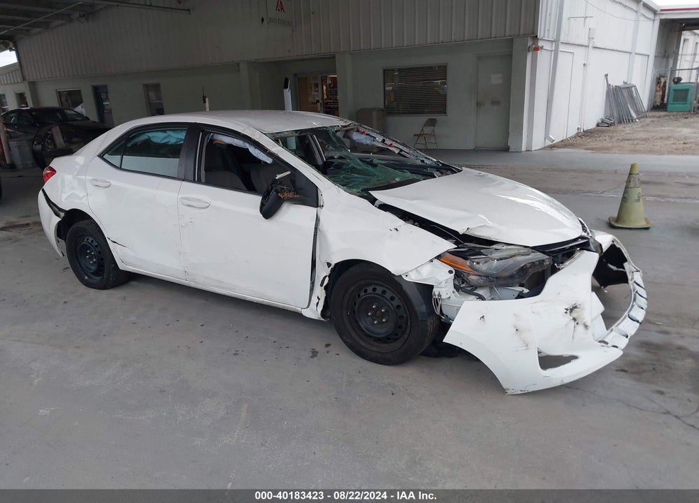 2018 TOYOTA COROLLA LE VIN: 2T1BURHE3JC066020