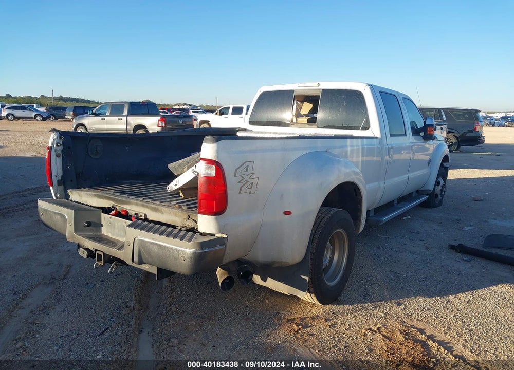 2011 FORD F-450 LARIAT VIN: 1FT8W4DT2BEB35998