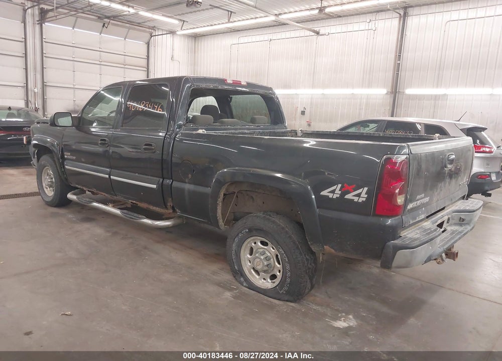 2005 CHEVROLET SILVERADO 2500HD LS VIN: 1GCHK23205F807256