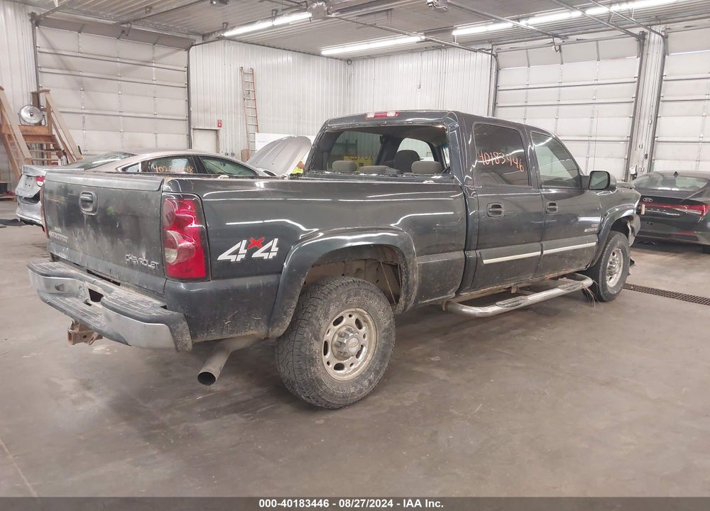 2005 CHEVROLET SILVERADO 2500HD LS VIN: 1GCHK23205F807256