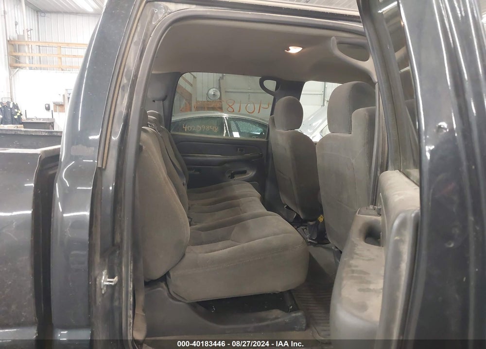2005 CHEVROLET SILVERADO 2500HD LS VIN: 1GCHK23205F807256