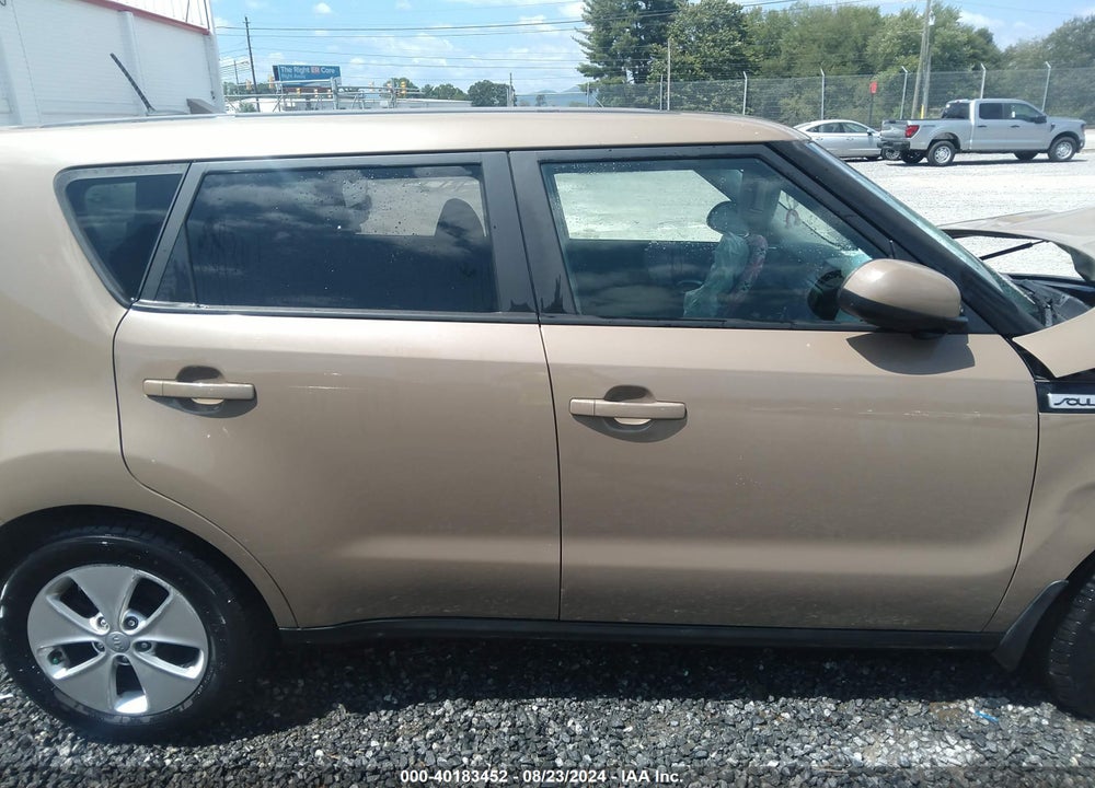 2015 KIA SOUL VIN: KNDJN2A20F7145590