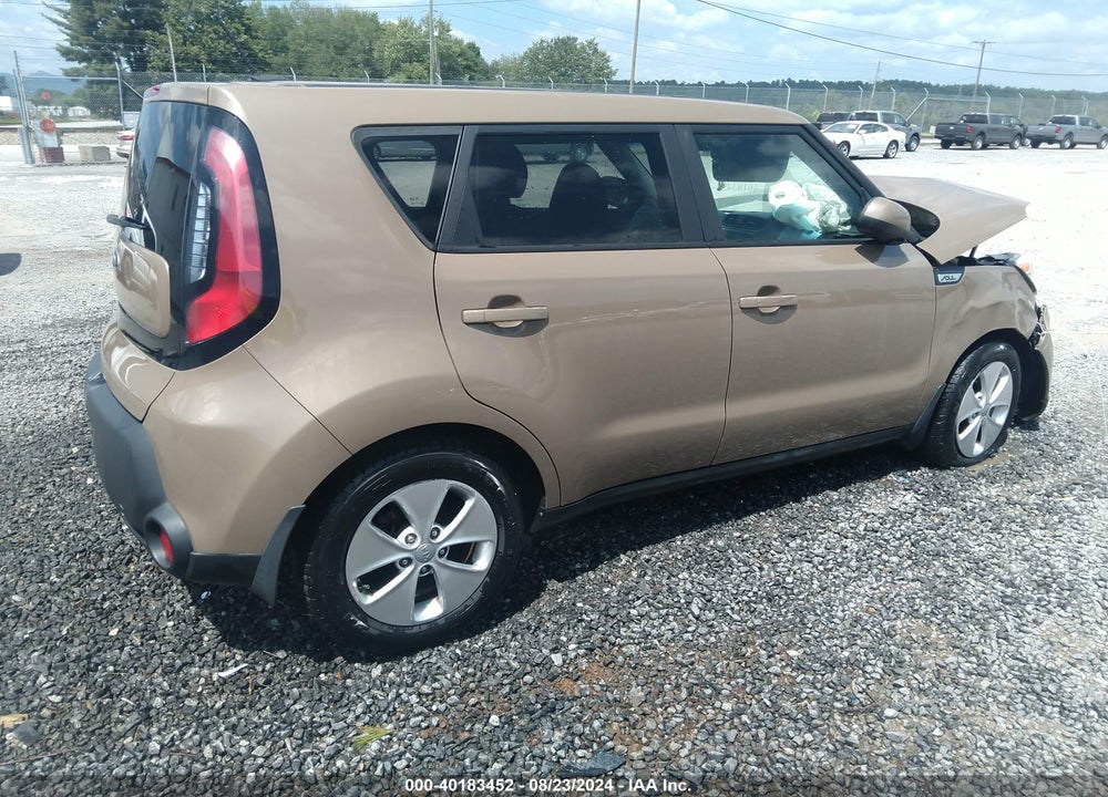 2015 KIA SOUL VIN: KNDJN2A20F7145590