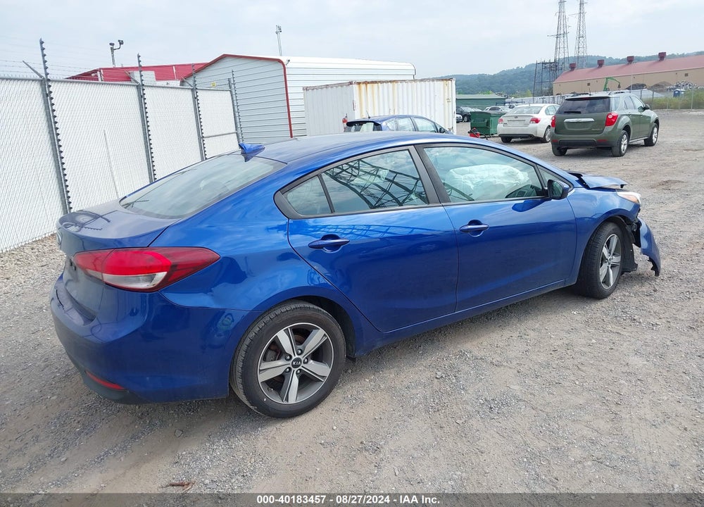 2018 KIA FORTE VIN: 3KPFL4A76JE267382