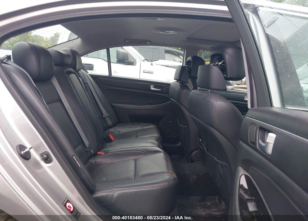 2012 HYUNDAI GENESIS 3.8 VIN: KMHGC4DD4CU198133