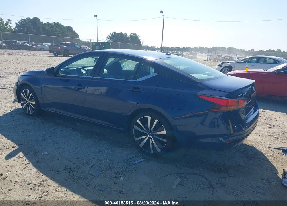2022 NISSAN ALTIMA SR FWD VIN: 1N4BL4CV8NN322366