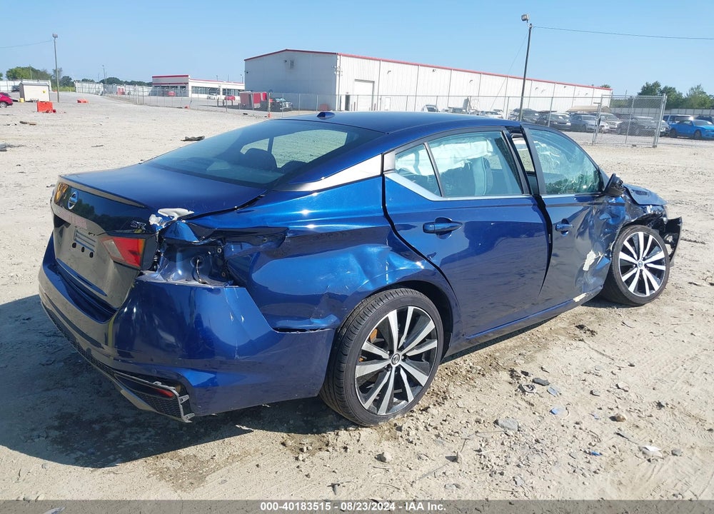 2022 NISSAN ALTIMA SR FWD VIN: 1N4BL4CV8NN322366
