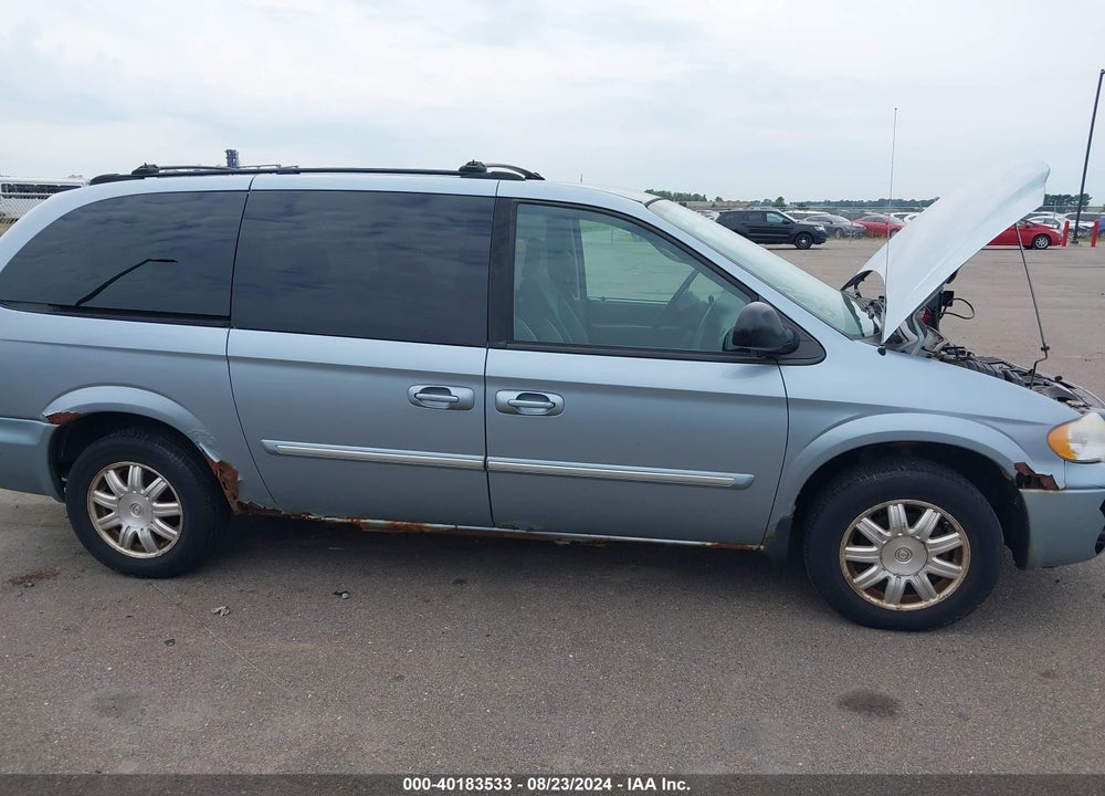 2005 CHRYSLER TOWN & COUNTRY TOURING VIN: 2C4GP54L75R241434