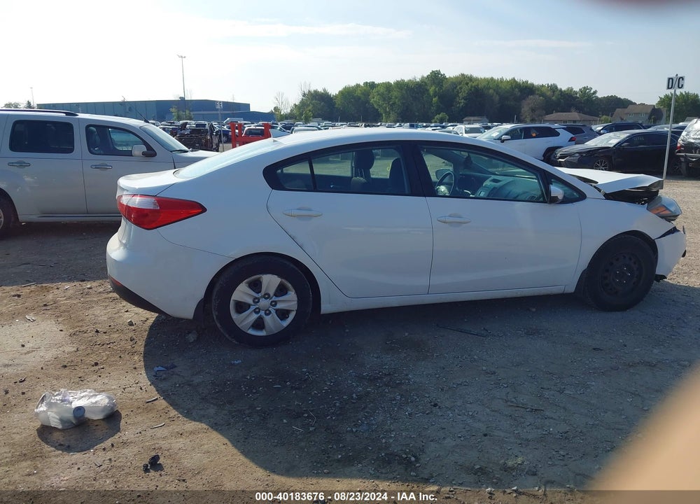 2016 KIA FORTE LX VIN: KNAFK4A68G5493998